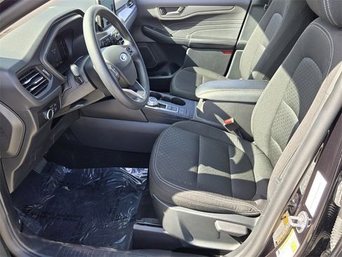 Used 2025 Ford Escape Active image 10