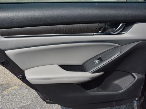 Certified 2019 Honda Accord EX-L image 14