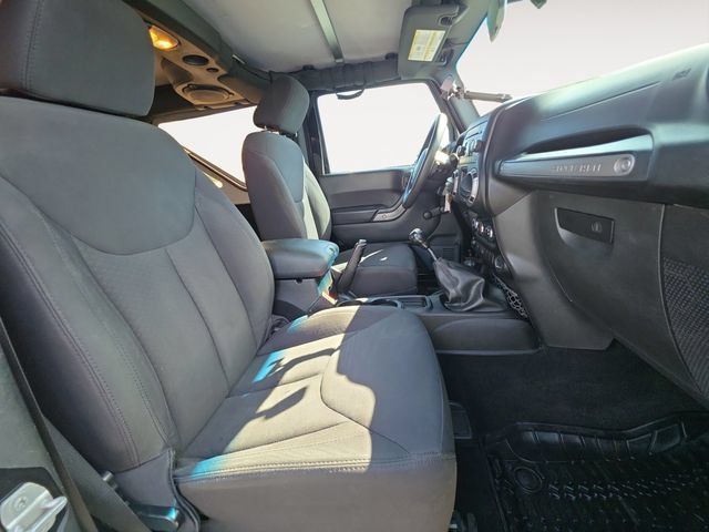 Used 2014 Jeep Wrangler Sport AWD/4WD image 15