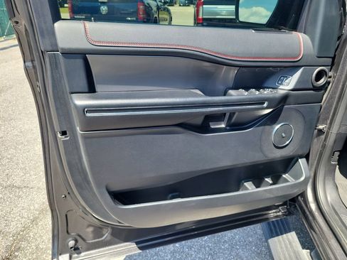 Used 2021 Ford Expedition Max Limited RWD image 22