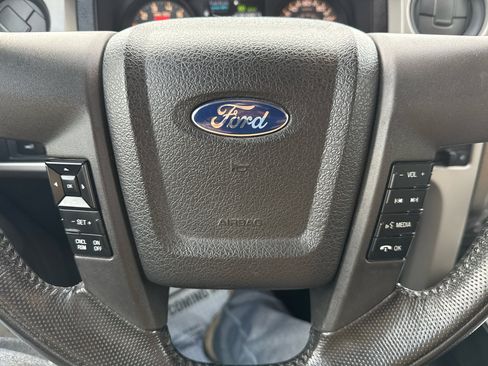 Used 2011 Ford F150 Raptor w/ SVT Exterior Graphics Pkg image 17