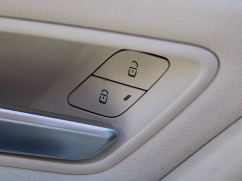 Certified 2021 Mercedes-Benz CLA 250 image 19