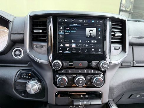 Used 2024 RAM 1500 Laramie image 20