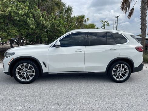 Used 2021 BMW X5 sDrive40i w/ Convenience Package RWD image 3
