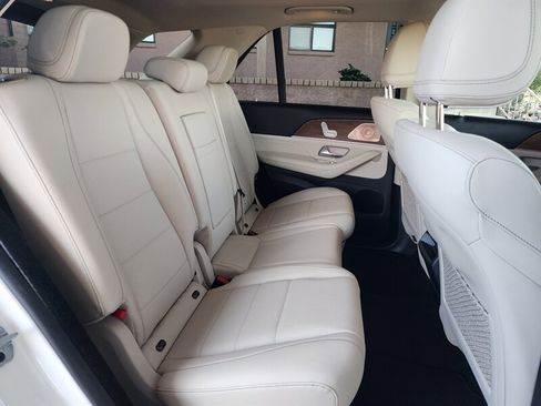 Used 2023 Mercedes-Benz GLE 350 4MATIC w/ AMG Line Exterior image 79