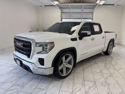 Used 2021 GMC Sierra 1500 2WD Crew Cab w/ Fleet Convenience Package image 4