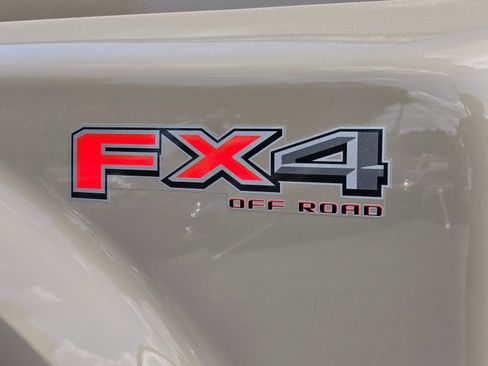 Used 2026 Ford F450 Platinum w/ Platinum Plus Package AWD/4WD image 7