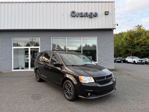 Used 2018 Dodge Grand Caravan GT FWD image 7
