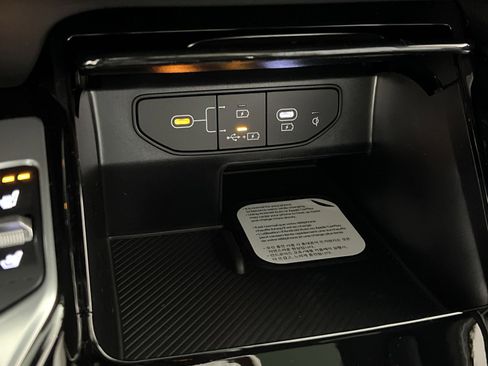 New 2026 Kia Sorento SX Prestige AWD/4WD image 37