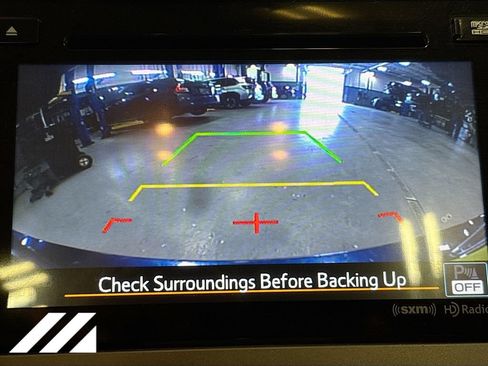 Used 2017 Subaru Legacy 2.5i Limited AWD/4WD image 16