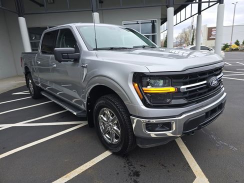 Used 2024 Ford F150 XLT w/ Tow/Haul Package image 3