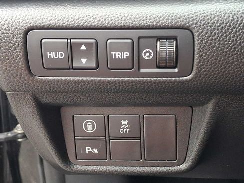 Used 2019 Honda Accord Touring image 25