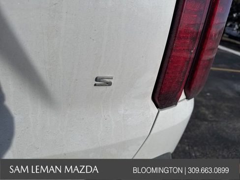 Used 2021 Kia Sorento S w/ Panoramic Sunroof Package image 14