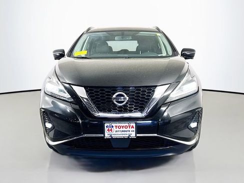 Used 2019 Nissan Murano SV w/ Premium Package AWD/4WD image 9