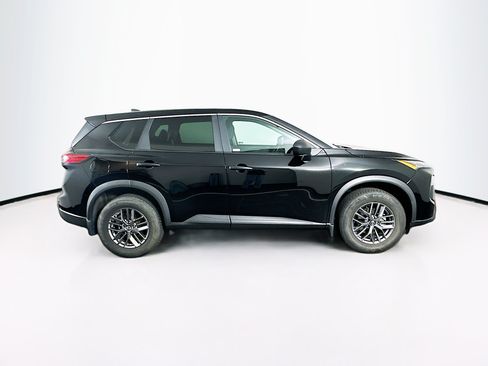 Used 2024 Nissan Rogue S AWD/4WD image 10