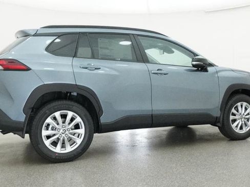 New 2026 Toyota Corolla Cross LE image 26