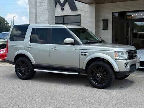 Used 2014 Land Rover LR4 HSE LUX AWD/4WD image 3