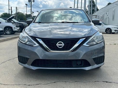 Used 2019 Nissan Sentra SV FWD image 3