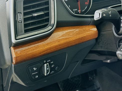 Certified 2023 Audi Q5 2.0T Premium w/ Convenience Package image 13