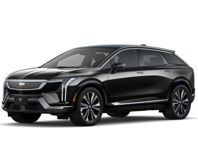 New 2025 Cadillac Optiq Luxury 2