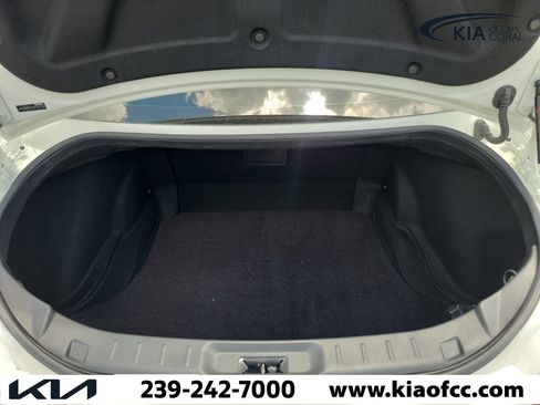 Used 2020 Nissan GT-R Premium AWD/4WD image 11