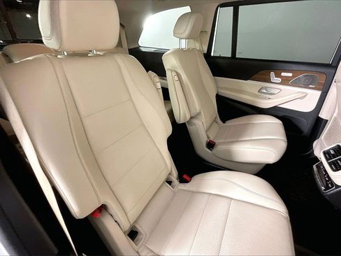 Certified 2023 Mercedes-Benz GLS 450 4MATIC image 19