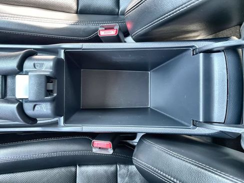 Used 2025 Honda HR-V EX-L image 24