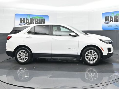 Used 2024 Chevrolet Equinox LT image 7