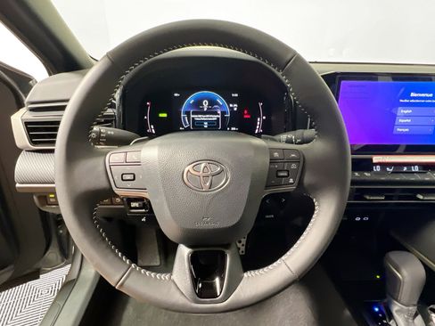 New 2026 Toyota Camry SE image 17