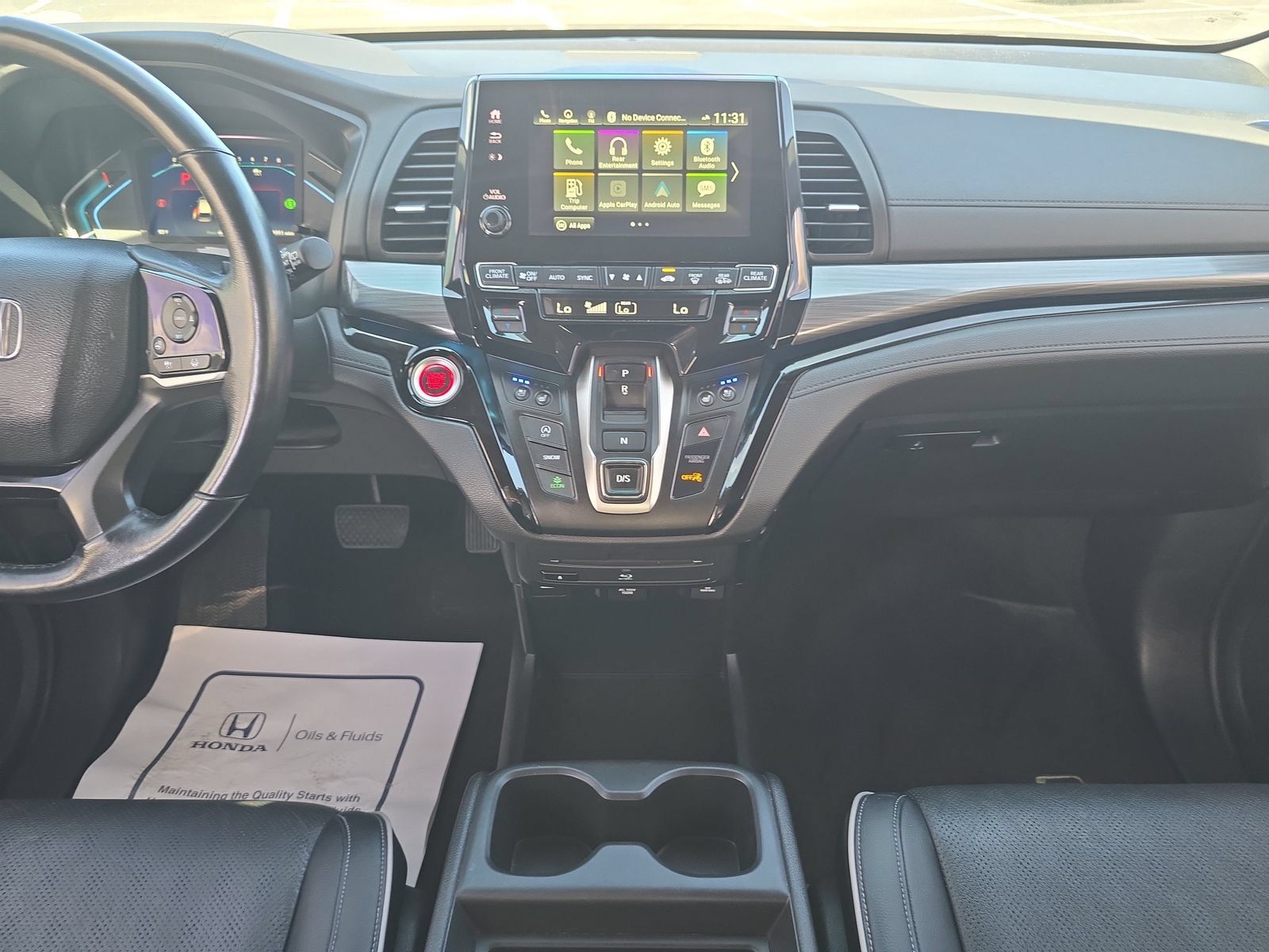 Used 2024 Honda Odyssey Elite image 11