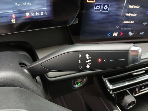 New 2026 Chevrolet Traverse LT w/ Driver Confidence Package image 16