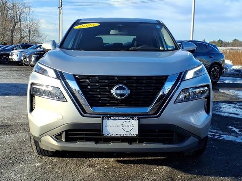 Used 2023 Nissan Rogue SV image 27