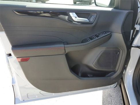 New 2025 Ford Escape ST-Line w/ Equipment Group 301A image 15