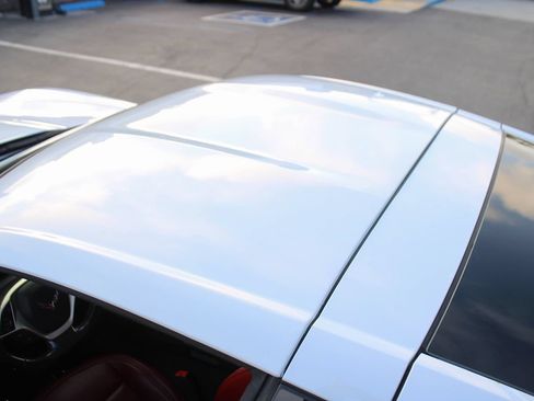 Used 2019 Chevrolet Corvette Stingray Coupe w/ 1LT RWD image 39