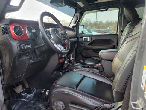 Used 2019 Jeep Wrangler Unlimited Rubicon w/ Advanced Safety Group image 7