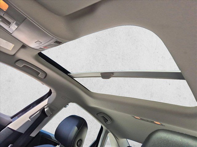 Certified 2026 Volkswagen Jetta SE FWD image 16