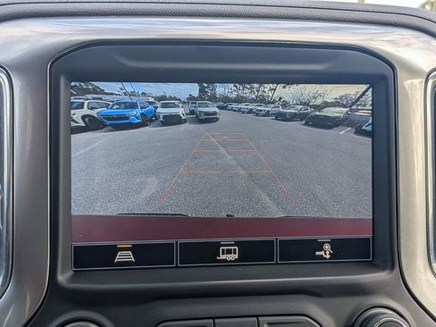 Used 2021 Chevrolet Silverado 1500 LTZ image 21