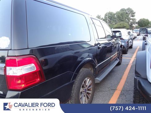 Used 2017 Ford Expedition EL XLT AWD/4WD image 3