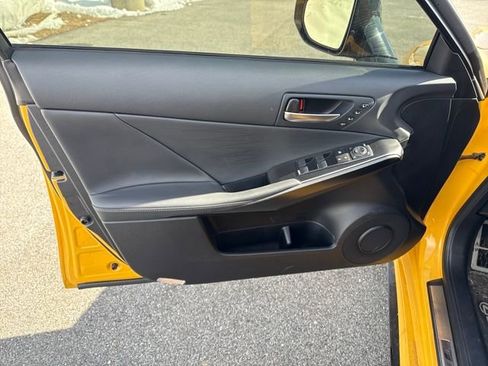 Used 2025 Lexus IS 500 image 18