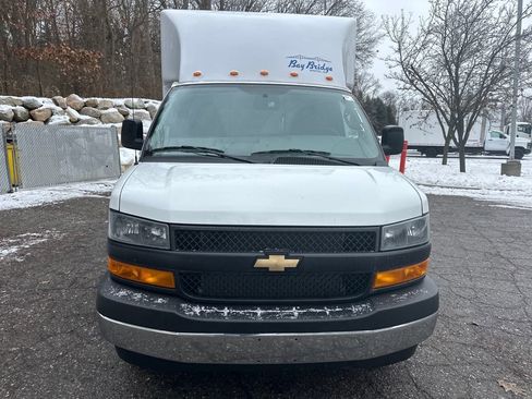 New 2025 Chevrolet Express 3500 w/ Power Convenience Package RWD image 10