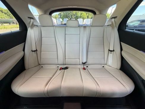 Used 2021 Mercedes-Benz GLE 350 4MATIC w/ Premium Package image 17