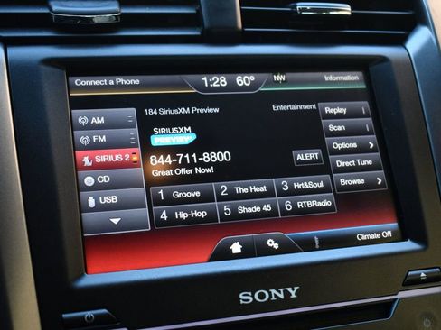 Used 2015 Ford Fusion Titanium image 37