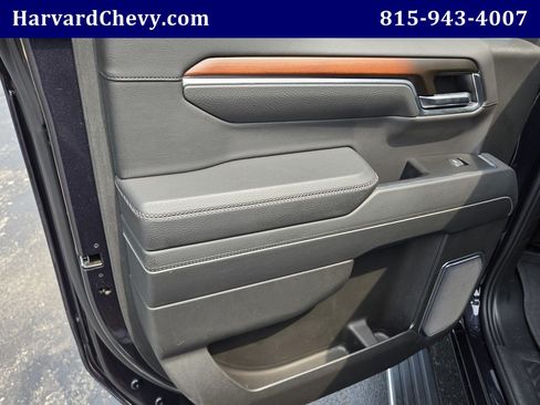 Used 2025 GMC Sierra 1500 Denali AWD/4WD image 36