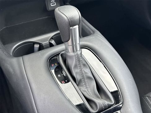 Used 2023 Honda HR-V LX image 25