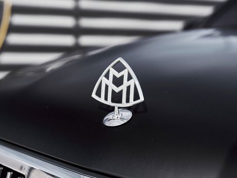 Used 2024 Mercedes-Benz Maybach GLS 600 Maybach GLS 600 image 7