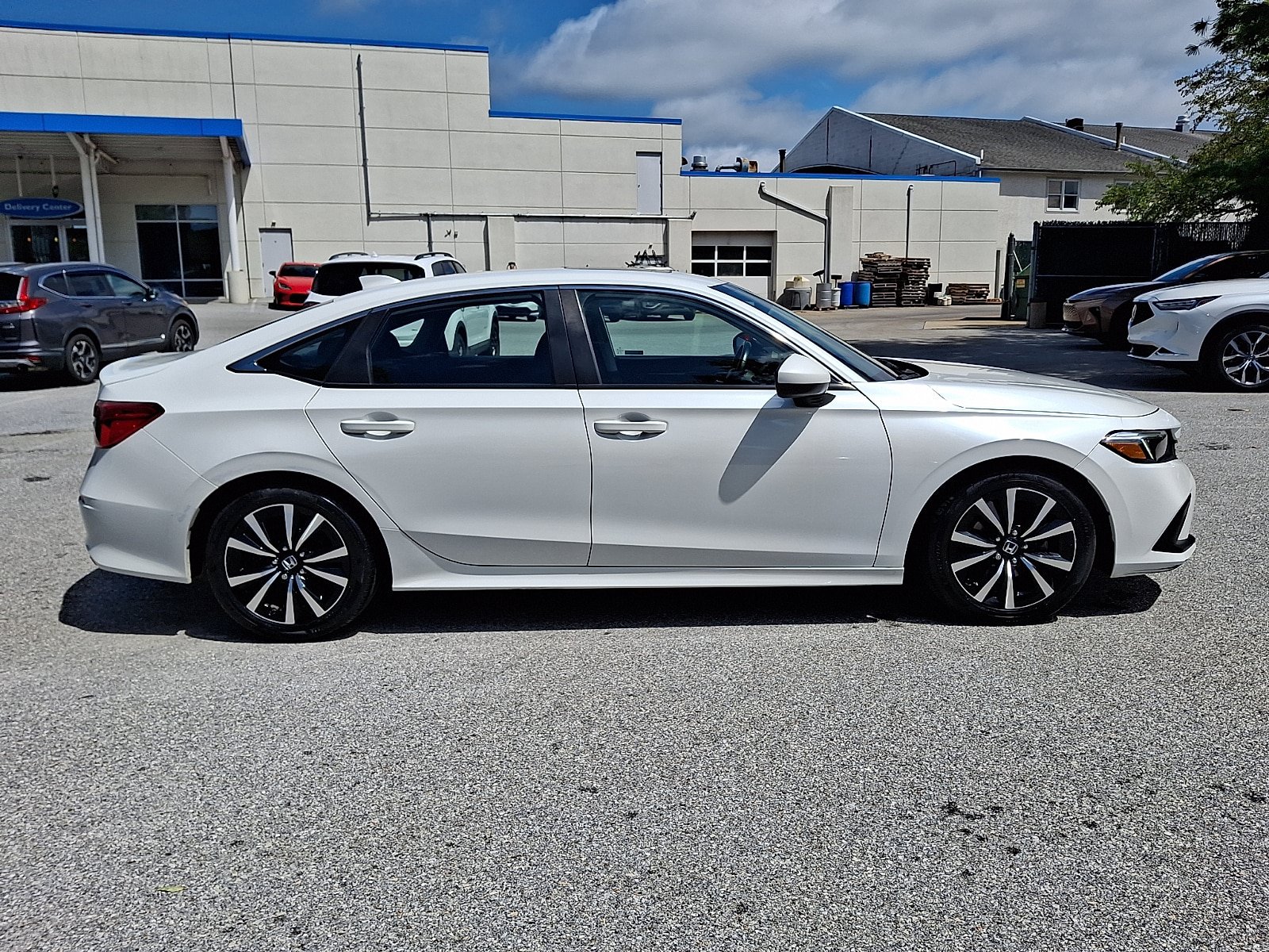 Used 2023 Honda Civic EX image 7