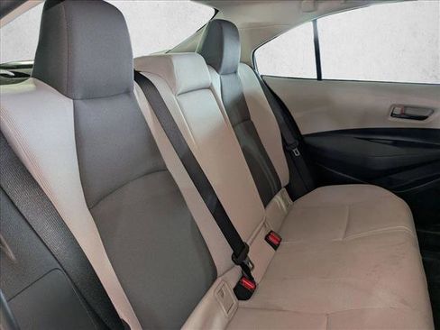 Used 2022 Toyota Corolla LE w/ Carpet Mat Package (TMS) FWD image 19