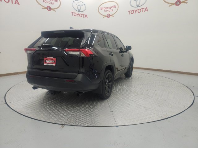 Used 2025 Toyota RAV4 LE FWD image 8