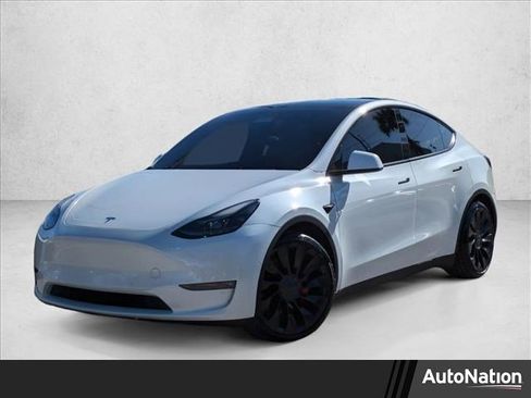 Used 2022 Tesla Model Y Performance image 1