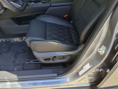 New 2026 Nissan Rogue Platinum image 14